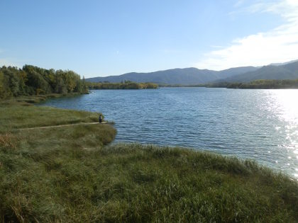 Banyols - lake view towards town